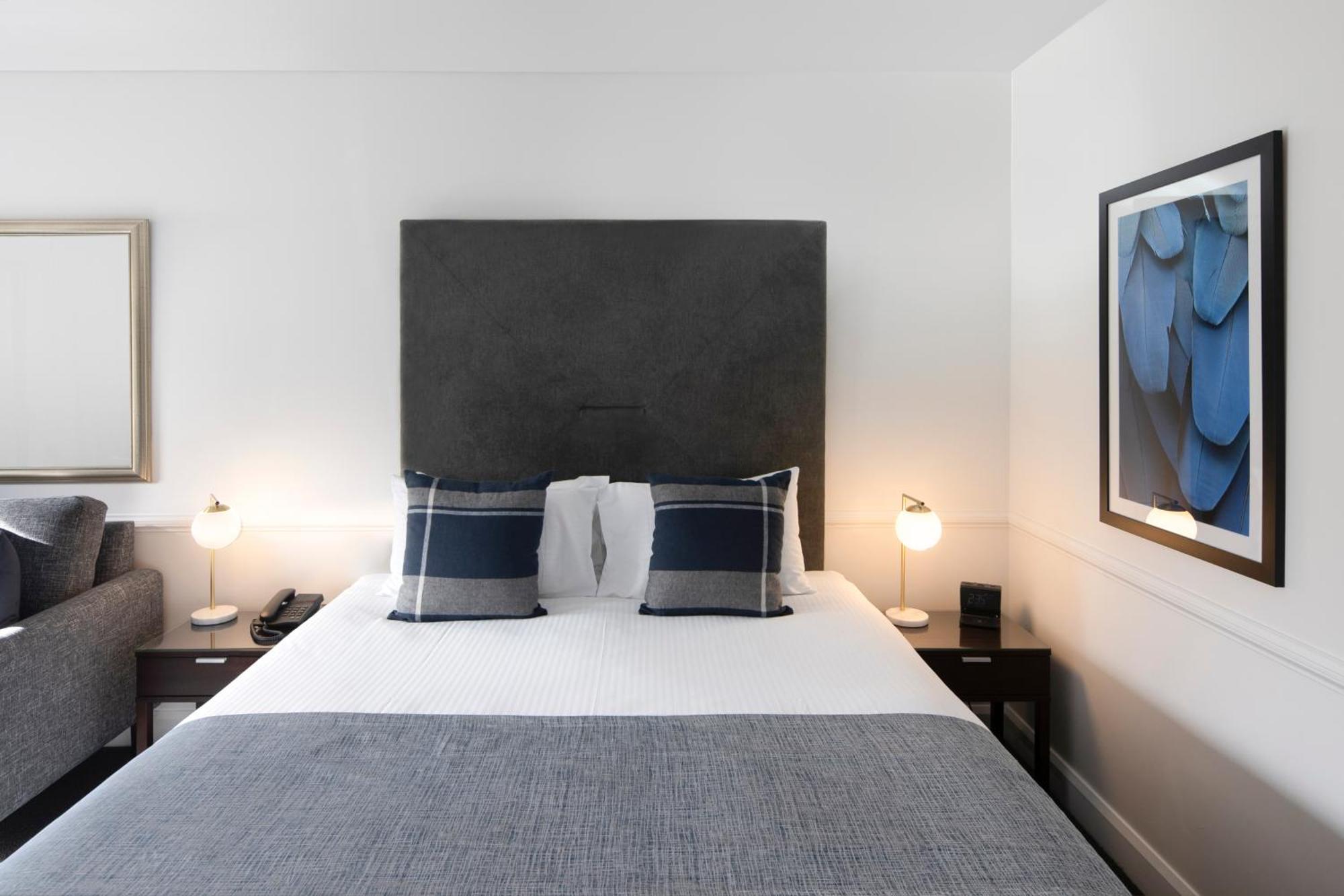 Peppers The Hills Lodge Castle Hill Bagian luar foto