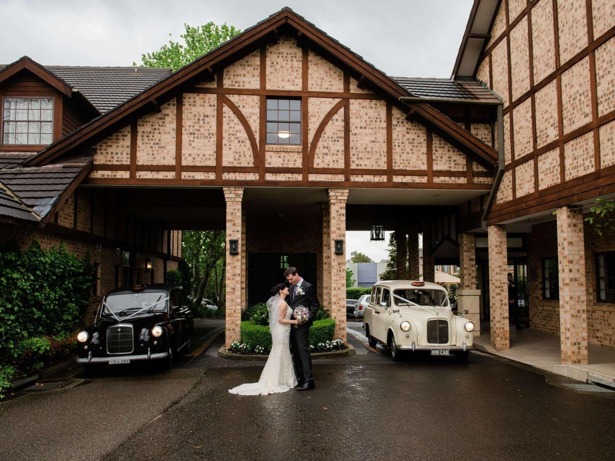 Peppers The Hills Lodge Castle Hill Bagian luar foto